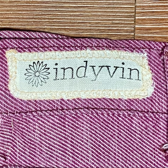 SOLD!! Indyvin up-cycled 1970s Levi’s jeans - Picture 13 of 16